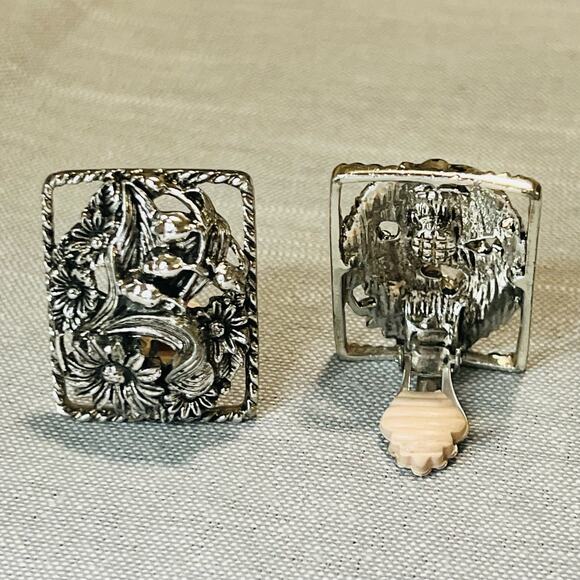 Vintage Sarah Coventry Rectangular Floral Clip-On Earrings - Picture 1 of 2
